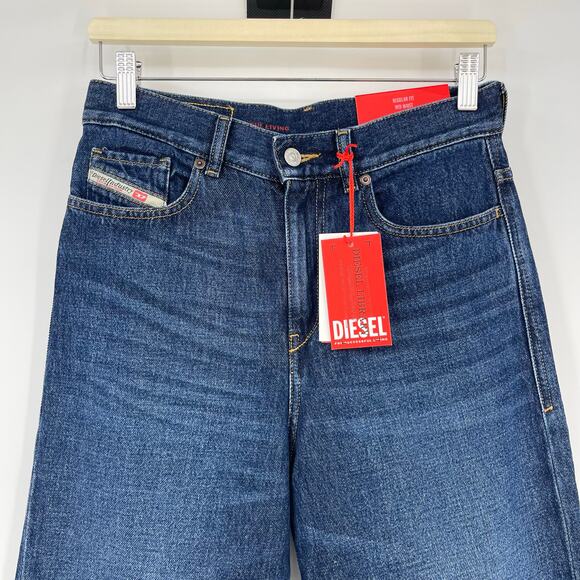 Diesel | NWT Indigo Y2K Boyfriend Slouchy Jeans 2016 D-Air 09C03 24 - Picture 6 of 13